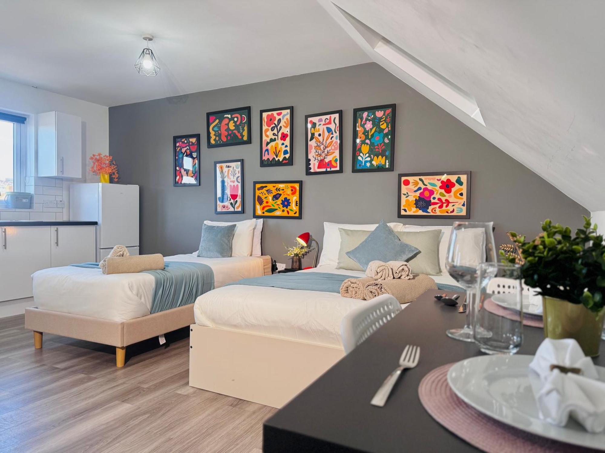 Bright Studio Loft 30Min To Central London Exterior photo